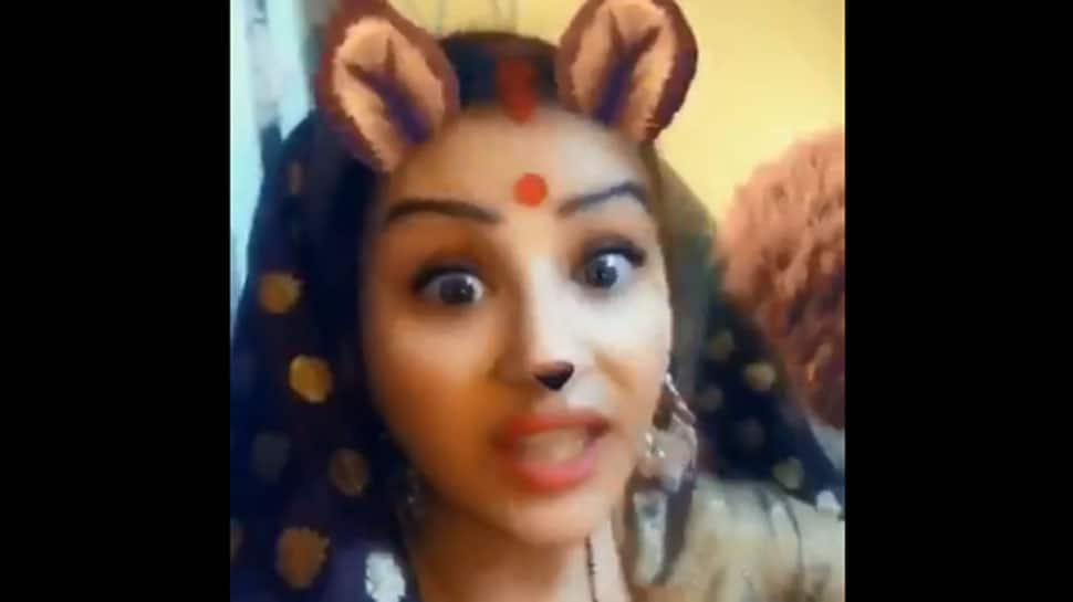 Shilpa Shinde turns &#039;Rinku Bhabhi&#039;, sings Sunil Grover&#039;s famous &#039;Jindagi Barbaad Ho Giya&#039; song—Watch