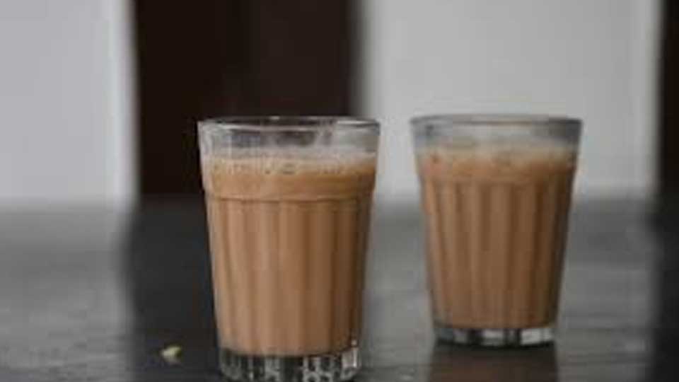 18,500 cups of tea per day? After rats, Congress alleges &#039;tea scam&#039; in Maharashtra 