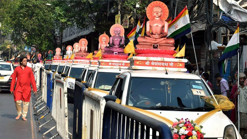 Mahavir Jayanti 2018: WhatsApp, Text, Facebook messages for your loved ones