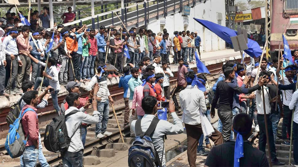  Bharat Bandh: Child dies as protesters stop ambulance in Bihar&#039;s Hajipur 