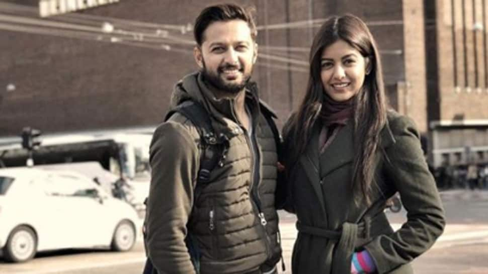 Vatsal Sheth and Ishita Dutta lock lips and Eiffel Tower makes for a perfect background! See pic