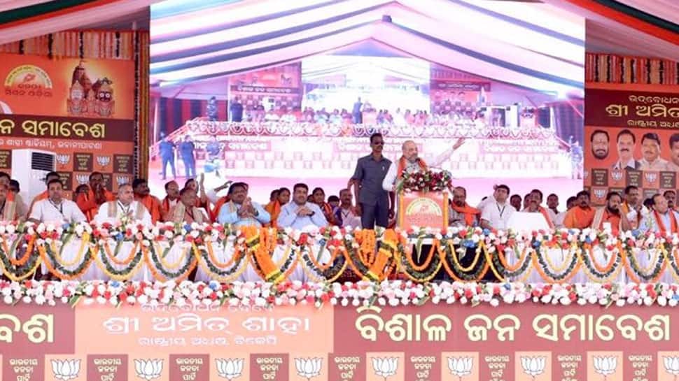 Dalit protests: BJP will neither withdraw reservations, nor allow anyone to do so, says Amit Shah Dalit protests: BJP will neither withdraw reservations, nor allow anyone to do so, says Amit Shah