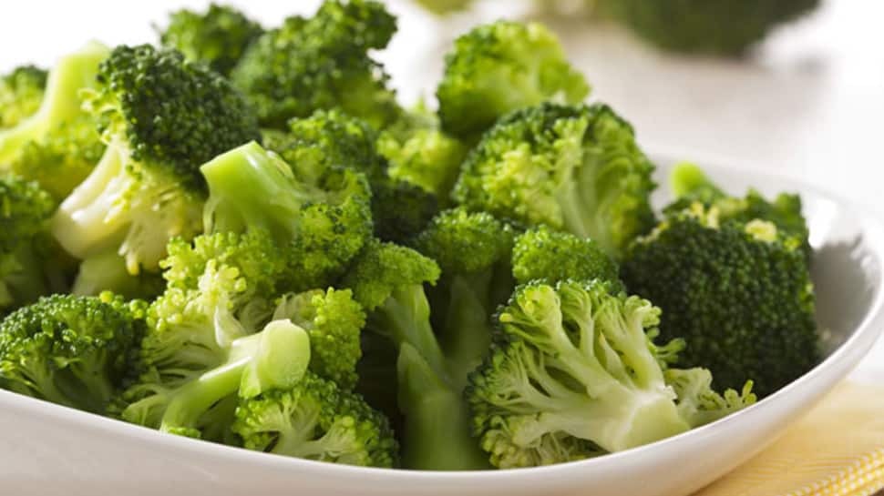 Eating broccoli daily may prevent hardening of neck arteries in older adults