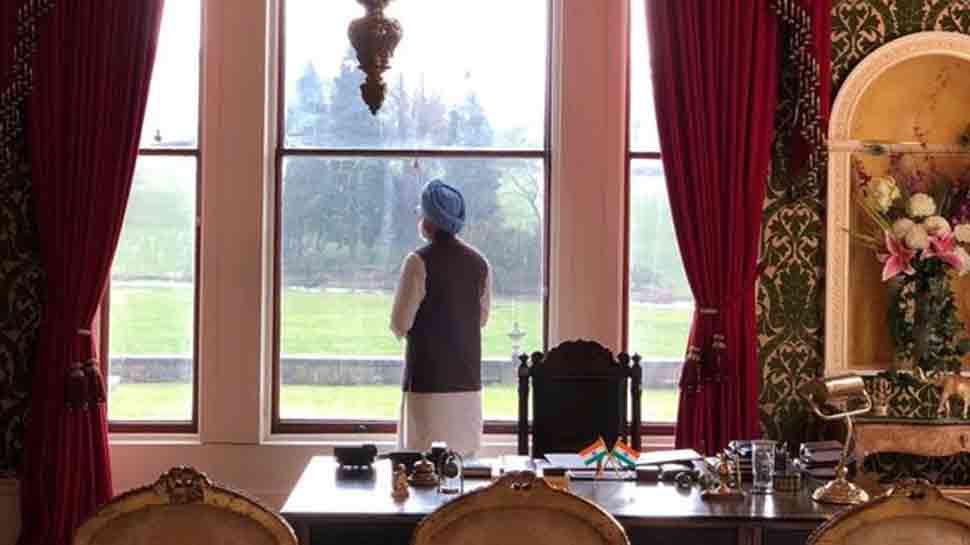 The Accidental Prime Minister: Anupam Kher aces first look as ex-PM Manmohan Singh — See pics