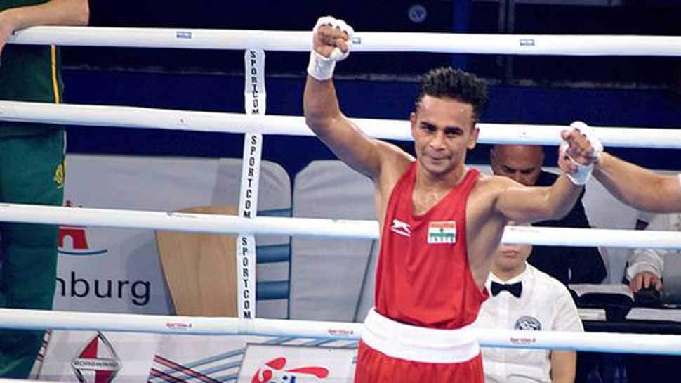 Commonwealth Games 2018, Gold Coast: Boxer Amit Panghal stuns Scotland&#039;s Aqeel Ahmed to enter semis, assures medal for India