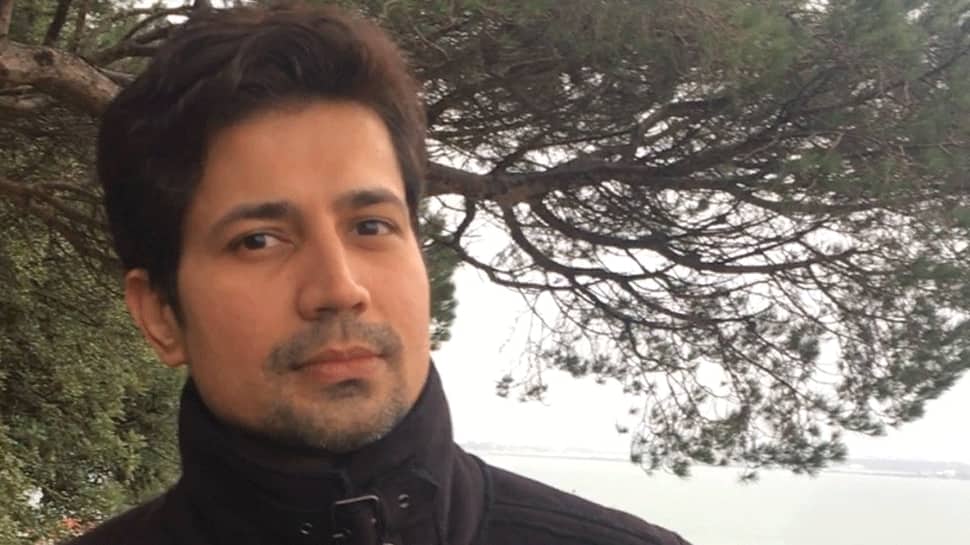 I love shows in which people tell real stories: Sumeet Vyas