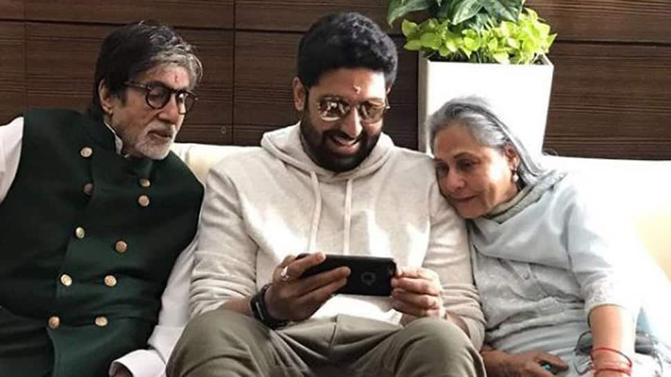 Abhishek Bachchan gets trolled for living with parents, his epic reply will win your heart