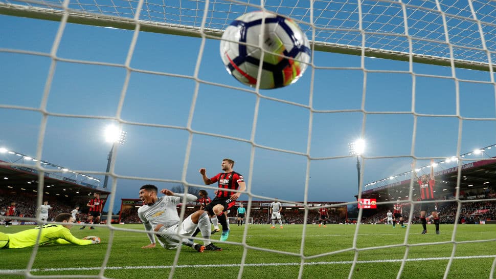 Manchester United bounce back with 2-0 win at Bournemouth