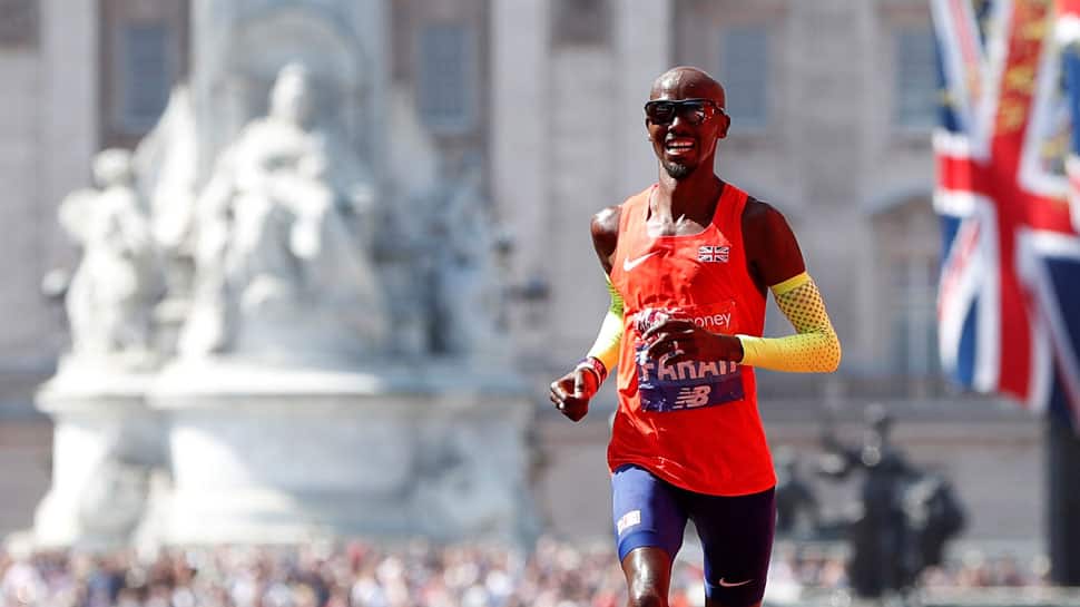 Eliud Kipchoge wins London marathon, Mo Farah breaks British record