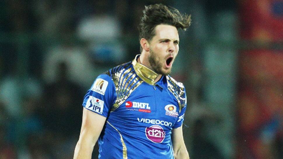 IPL 2018: MI pacer Mitchell McClenaghan triggers SRH&#039;s top-order collapse
