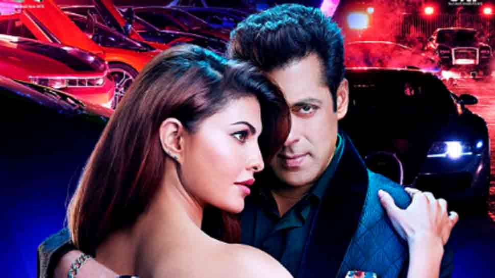 Salman Khan&#039;s killer look, Jacqueline Fernandez&#039;s bare back will leave you speechless in new Race 3 poster