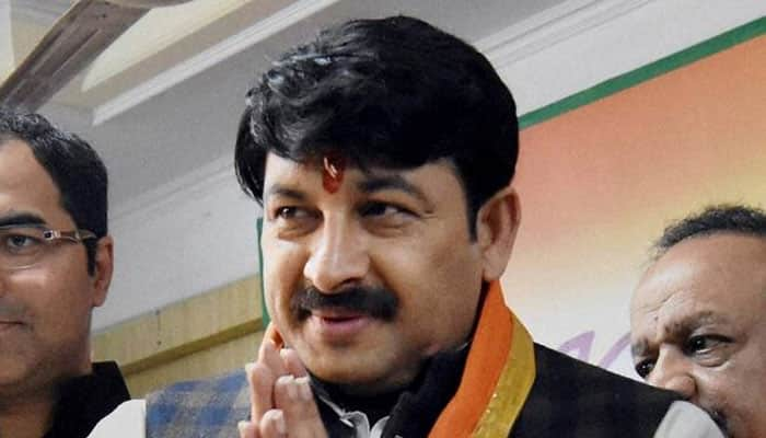 Twitter users slam Manoj Tiwari for &#039;selective outrage&#039; on accidents in Delhi, UP