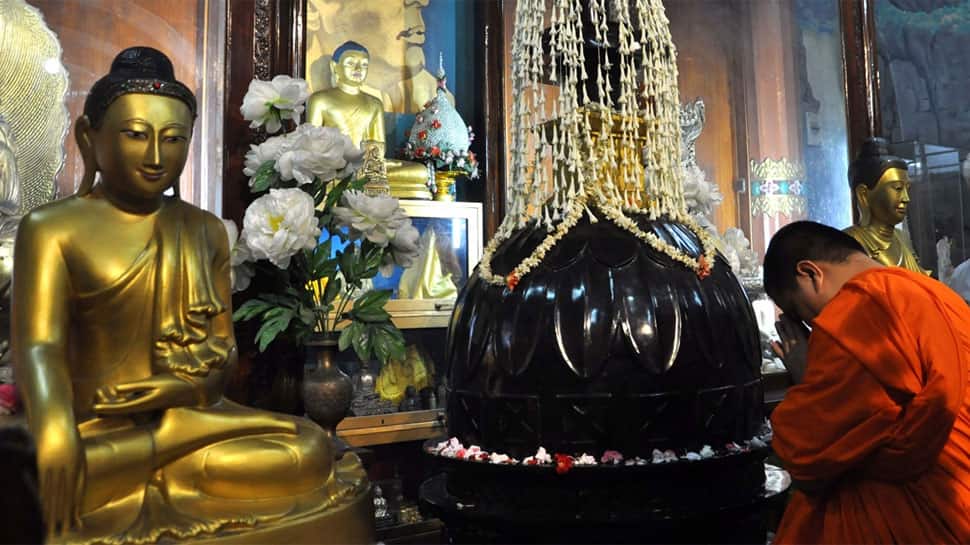 Buddha Purnima 2018: Here's how you can worship the Lord on this day 