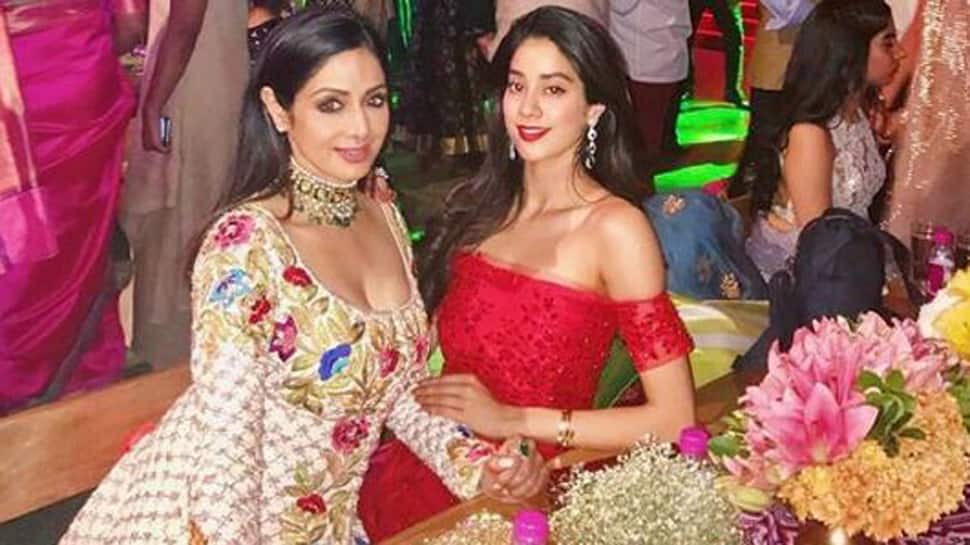 A video of Sridevi imitating Janhvi Kapoor&#039;s Hindi accent is going viral–Watch 