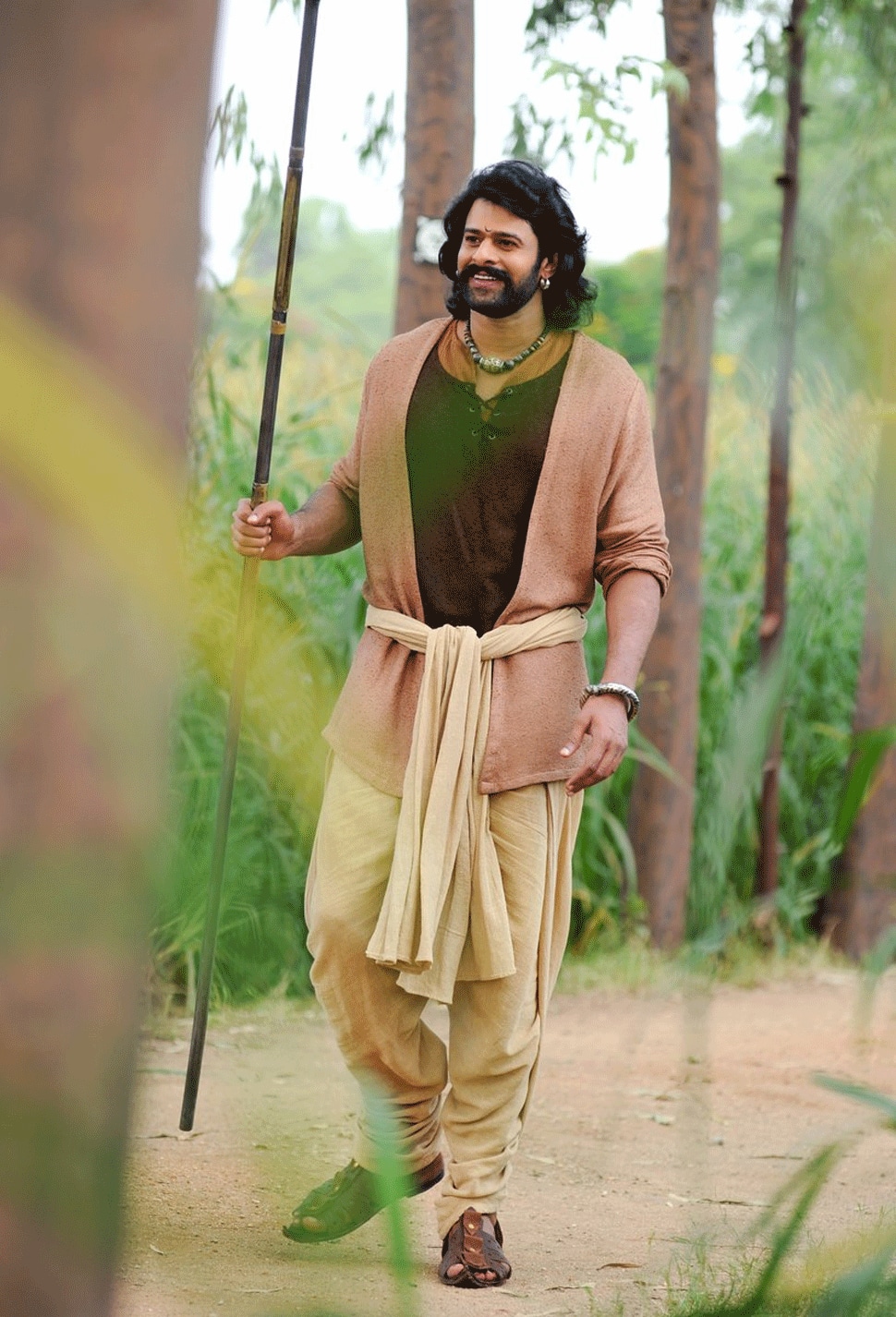 Baahubali: The Conclusion - Unseen stills from the sets of the film | News  | Zee News