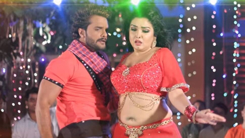 Amrapali Dubey and Khesari Lal Yadav&#039;s song Marad Abhi Baccha Ba from Dulhin Ganga Paar Ke out - Watch