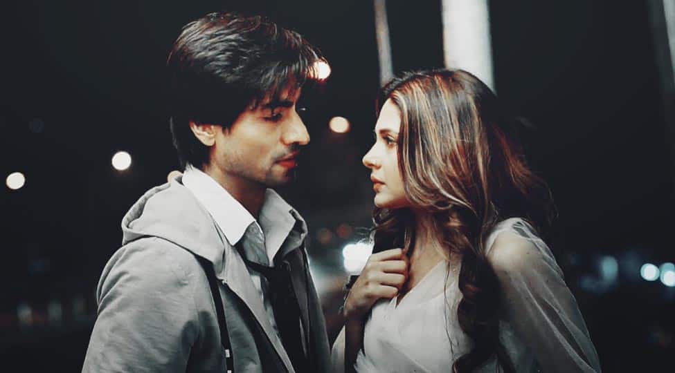 Jennifer Winget tries hard to cry while Harshad Chopda laughs in the middle of a serious scene-Watch