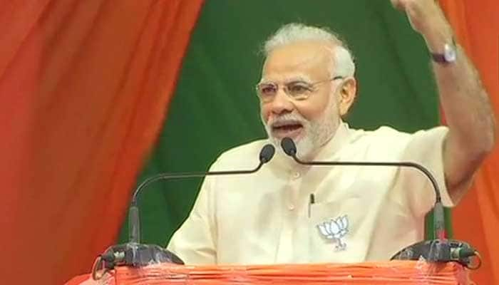 Congress a &#039;deal party&#039;, no one can save it: PM Narendra Modi roars in Karnataka