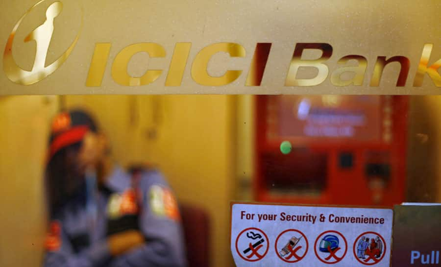 ICICI Bank Q4 net profit plunges 45% to Rs 1,142 crore