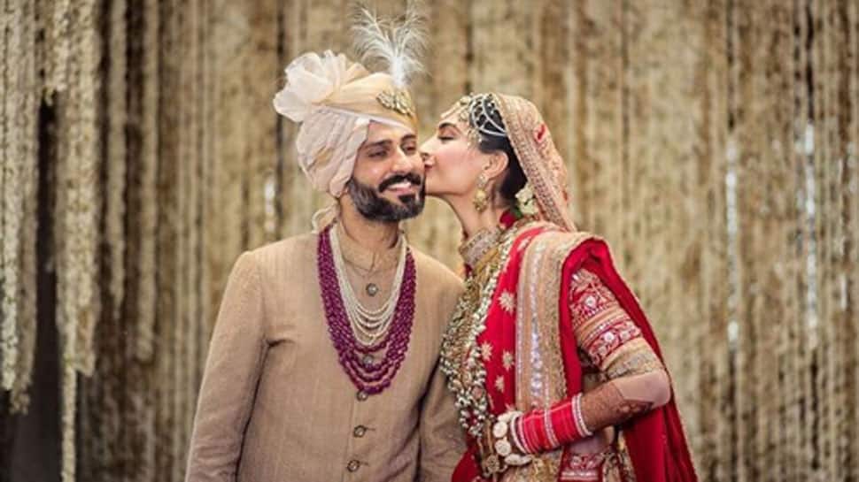 Sonam Kapoor-Anand Ahuja share wedding pics and it spills love all over!