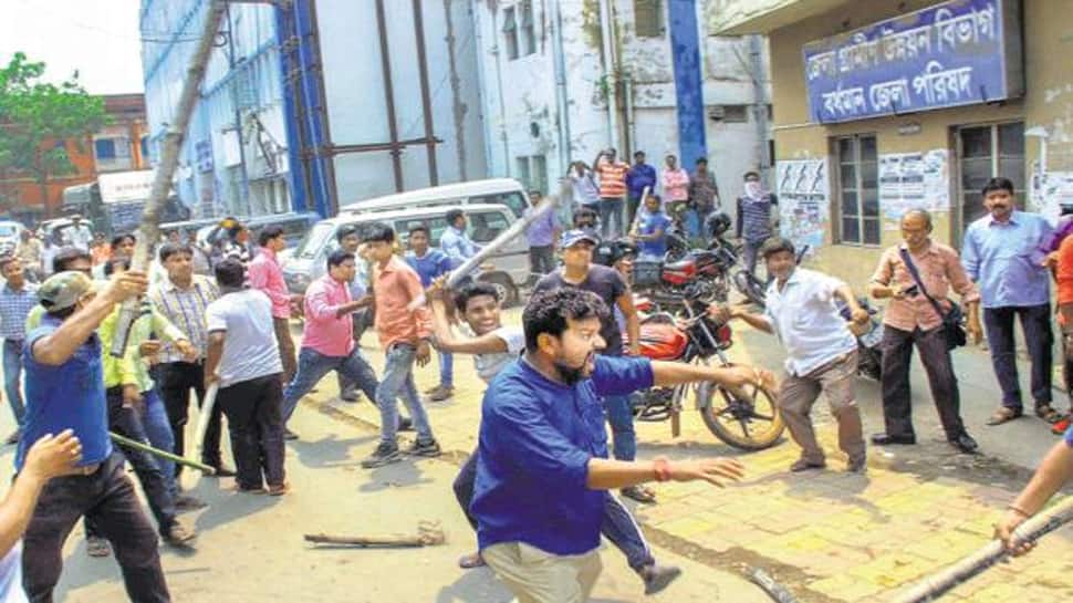 West Bengal panchayat polls 2018: Independent candidate&#039;s supporter killed, TMC leader held