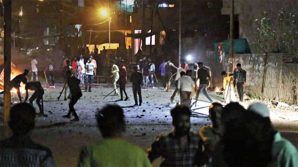 Aurangabad violence: Three FIRs filed, several detained over clashes which left 2 dead