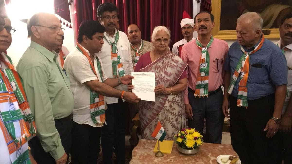 Inspired by Karnataka, Congress leaders meet Goa Governor, stake claim to form government