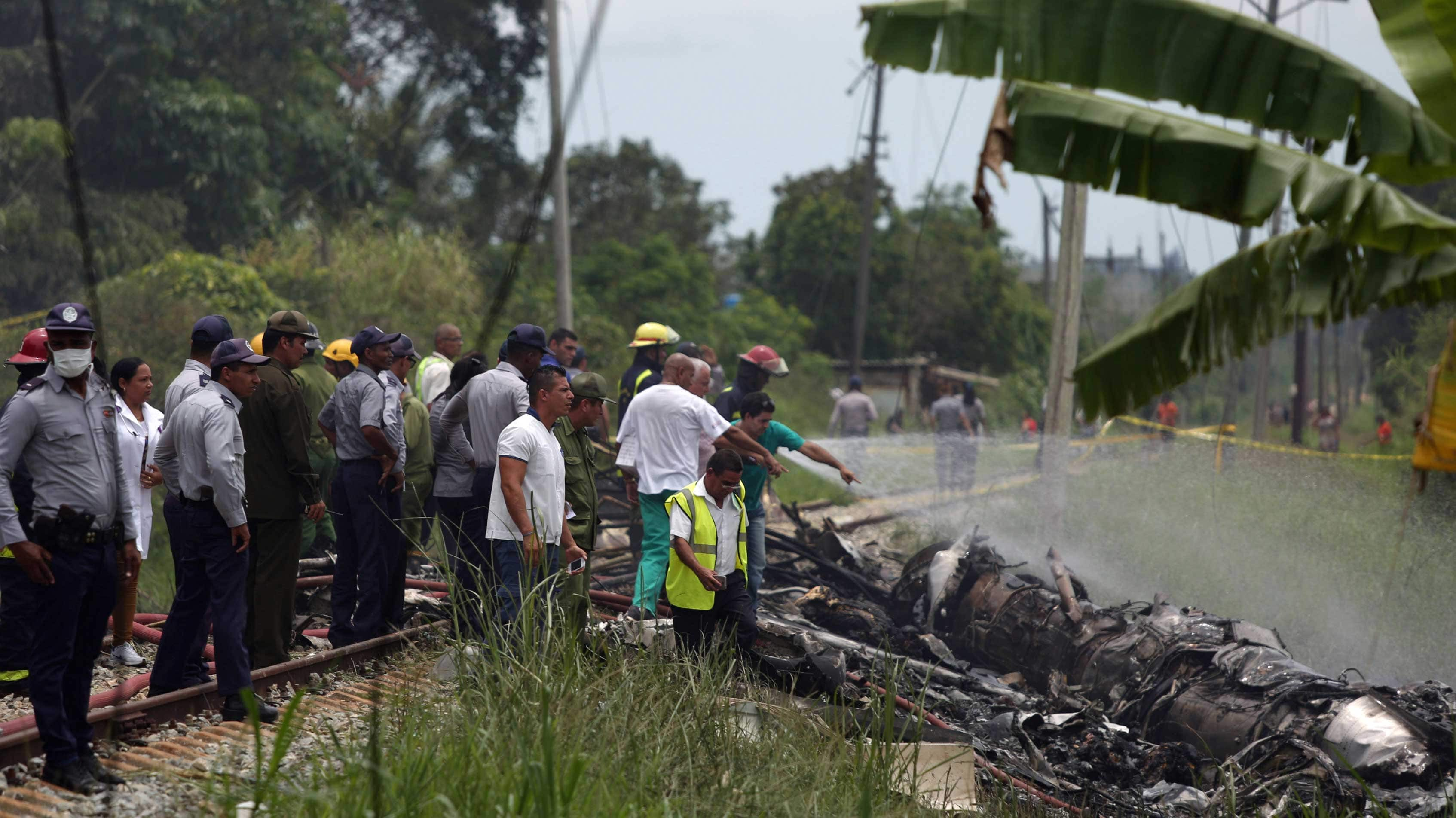 Over 100 killed in passenger plane crash in Cuba, 3 survivors pulled out