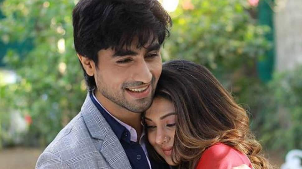 Jennifer Winget and Harshad Chopda look like a dream couple in the new