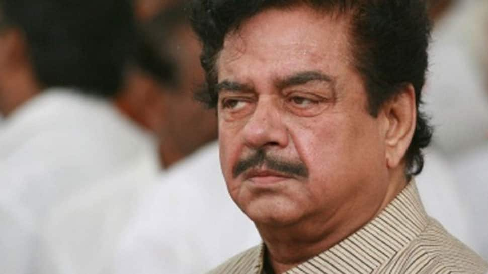 Those who misled PM on Karnataka must be ousted: Shatrughan Sinha