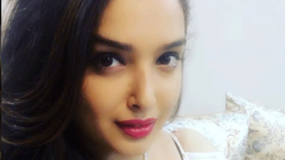 Bhojpuri star Amrapali Dubey&#039;s childhood video will take you on a nostalgia trip - Watch