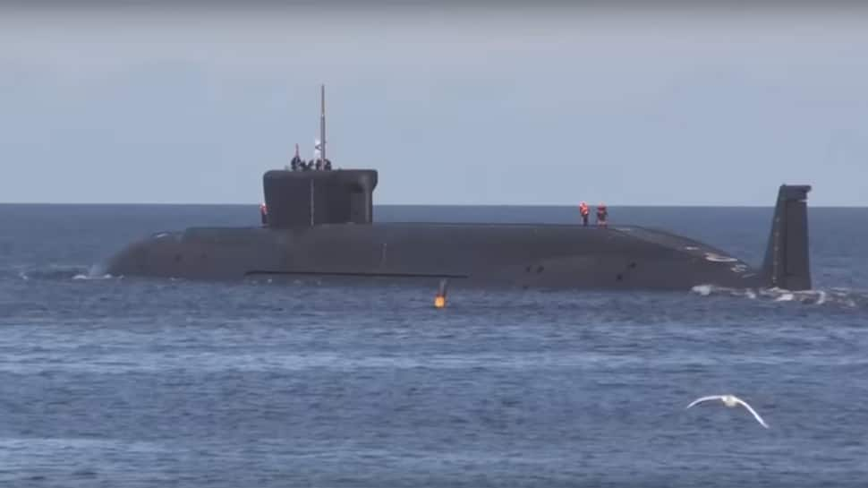 Russia flexes muscle, test-fires four Bulava nuclear ICBMs from submarine