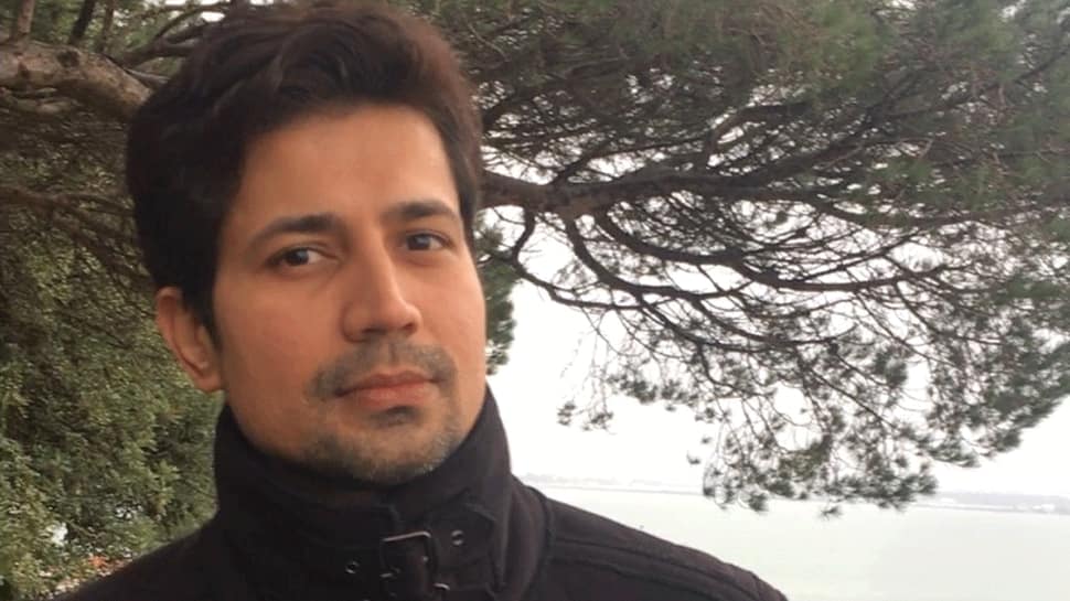 Sumeet Vyas recalls meeting Rhea Kapoor for the first time