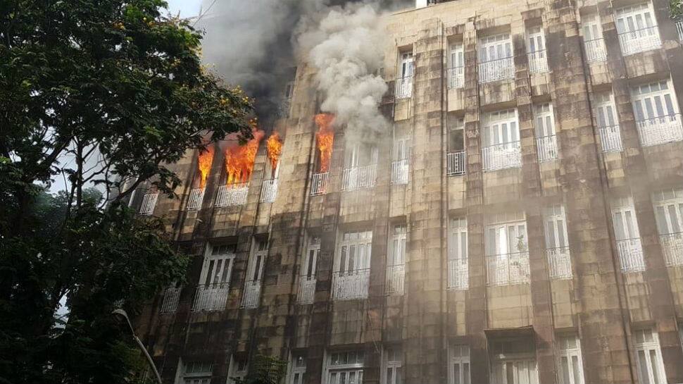 Fire breaks out inside Mumbai&#039;s Scindia House, five persons rescued