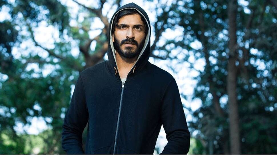 I&#039;m very comfortable in my own world: Harshvardhan Kapoor