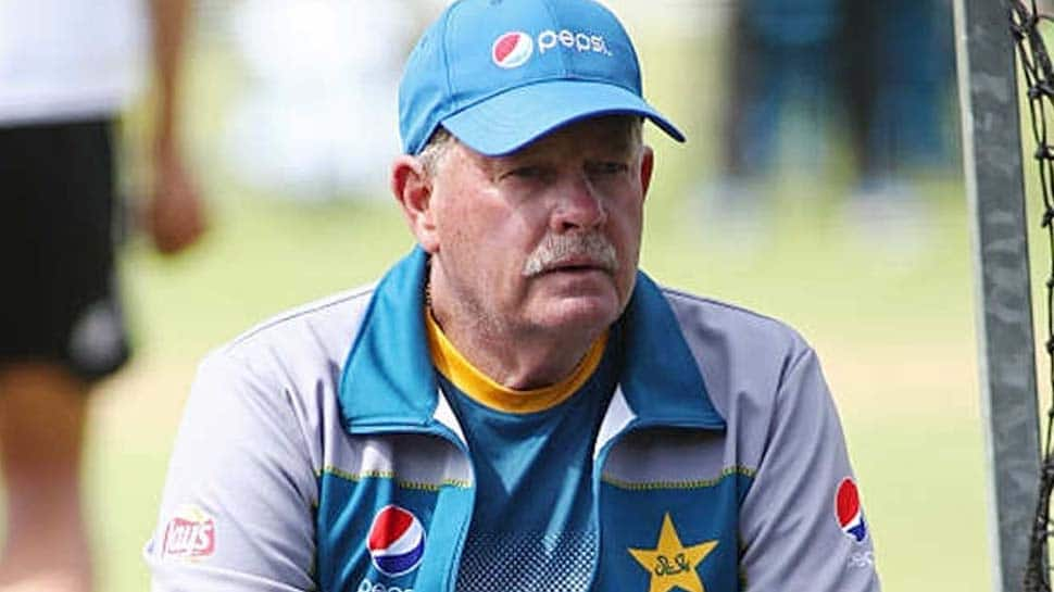 Steve Rixon to step down due to differences with PCB