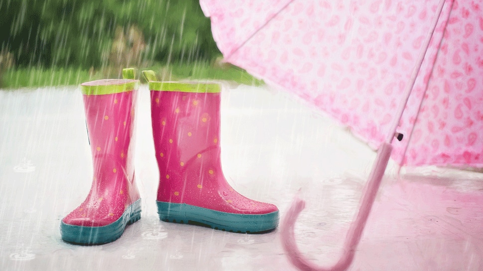 Rainy season special: Fashion tips for monsoon - Jelly shoes, bright umbrellas