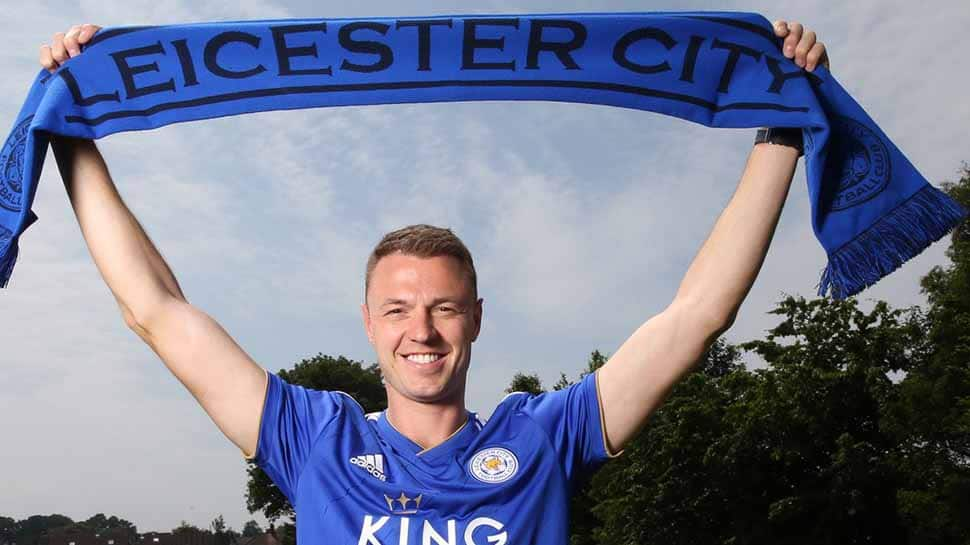 Defender Jonny Evans joins Leicester City