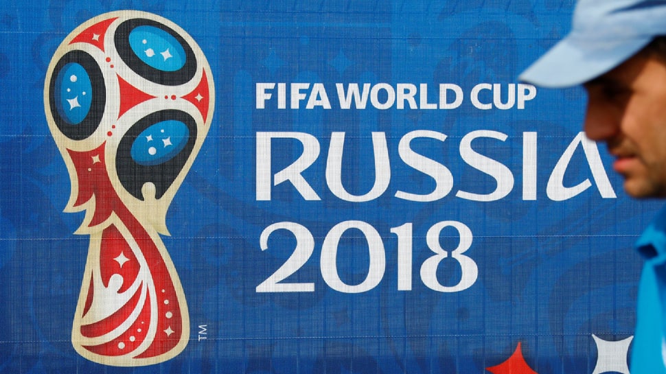 FIFA refereeing chief warns against Video Assistant Referees in World Cup