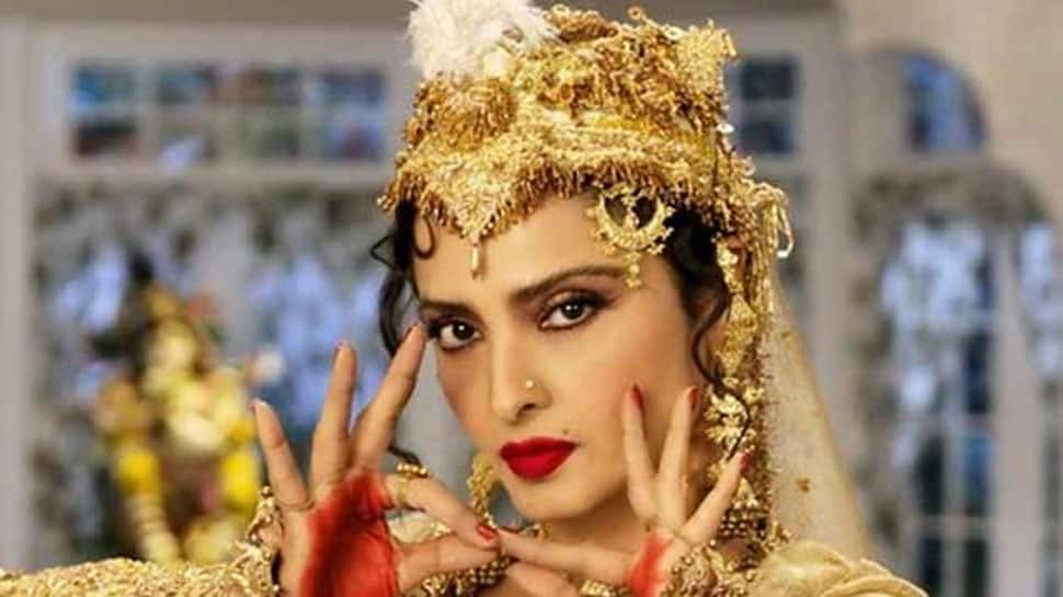 Rekha to perform on stage after 20 years