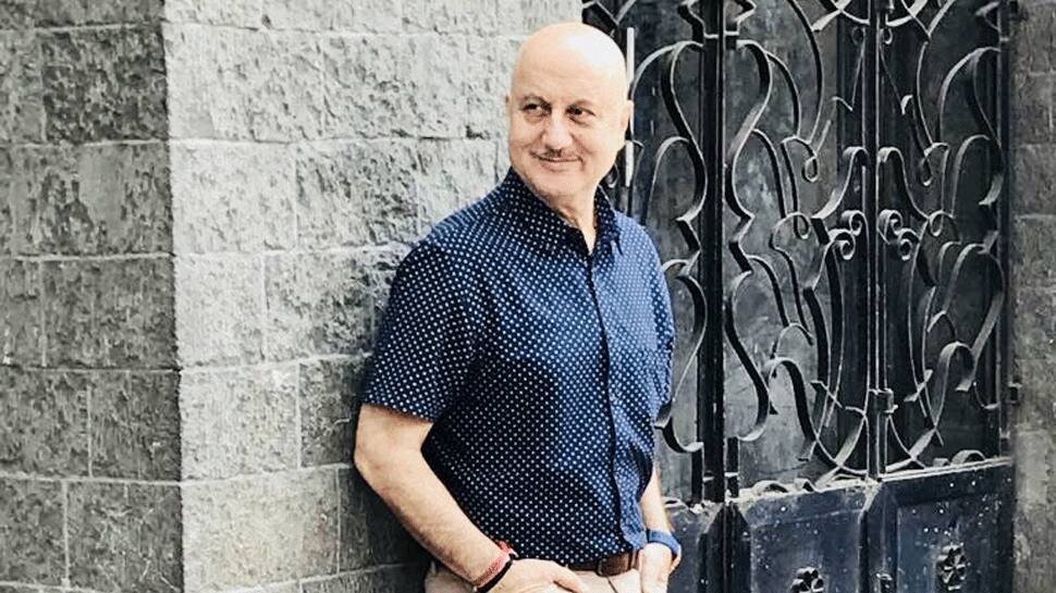 Anupam Kher calls Narendra Modi &#039;rockstar&#039;