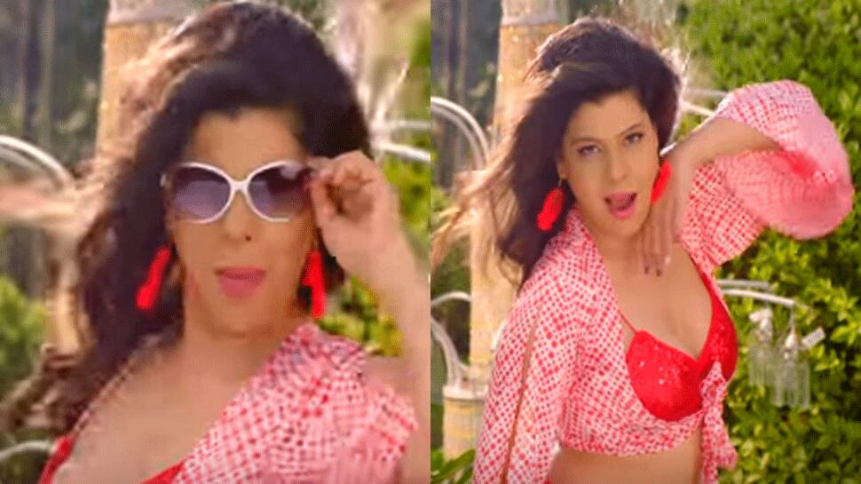 Sambhavna Seth&#039;s dance moves in Chocolaty Jawani will drive away your mid-week blues- Watch