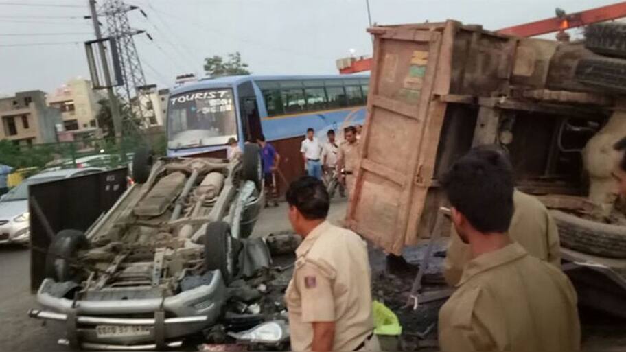 12 killed in Madhya Pradesh road accident | India, Madhya Pradesh News ...
