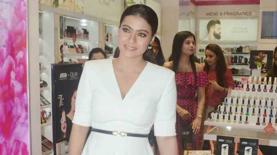 Kajol slips and tumbles down at shopping mall in Mumbai