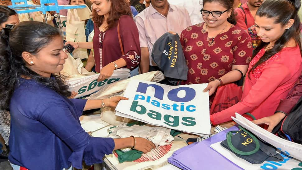 Maharashtra says big no to plastic, get ready to pay Rs 5,000 penalty for violation