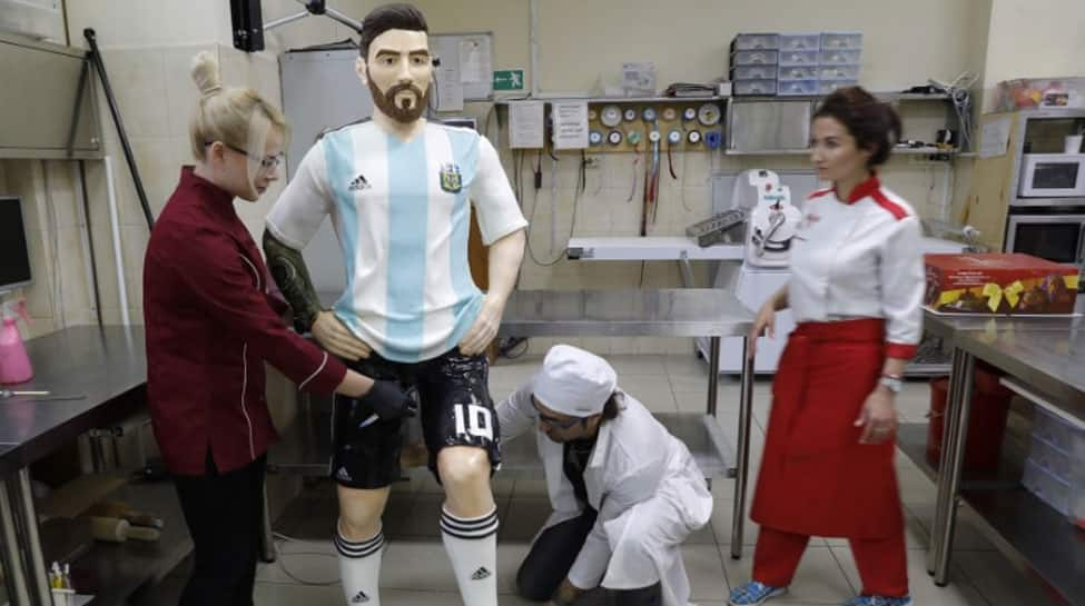 Moscow confectioners build life-size chocolate Lionel Messi for his birthday