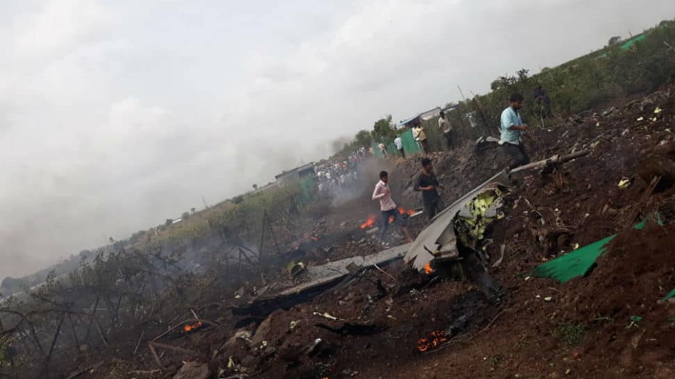 HAL Sukhoi Su-30 under-production fighter jet crashes in Nashik - watch