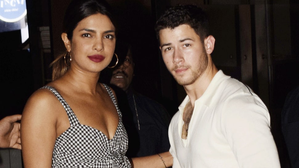 Priyanka Chopra calls Nick Jonas her &#039;favourite man&#039;-Picture inside