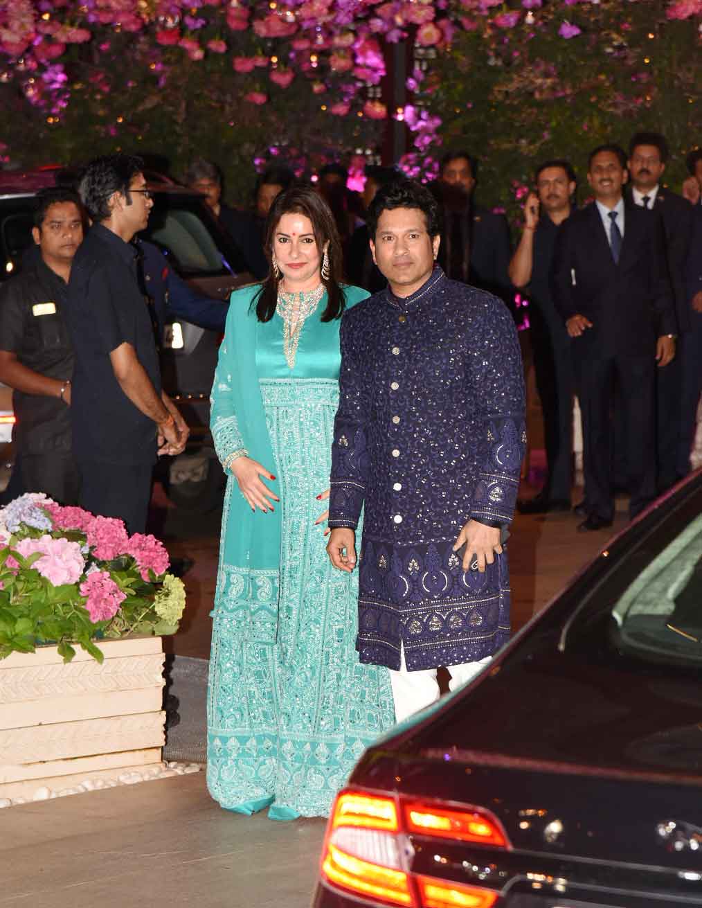 Akash Ambani-Shloka Mehta get engaged in star-studded affair: In Pics ...