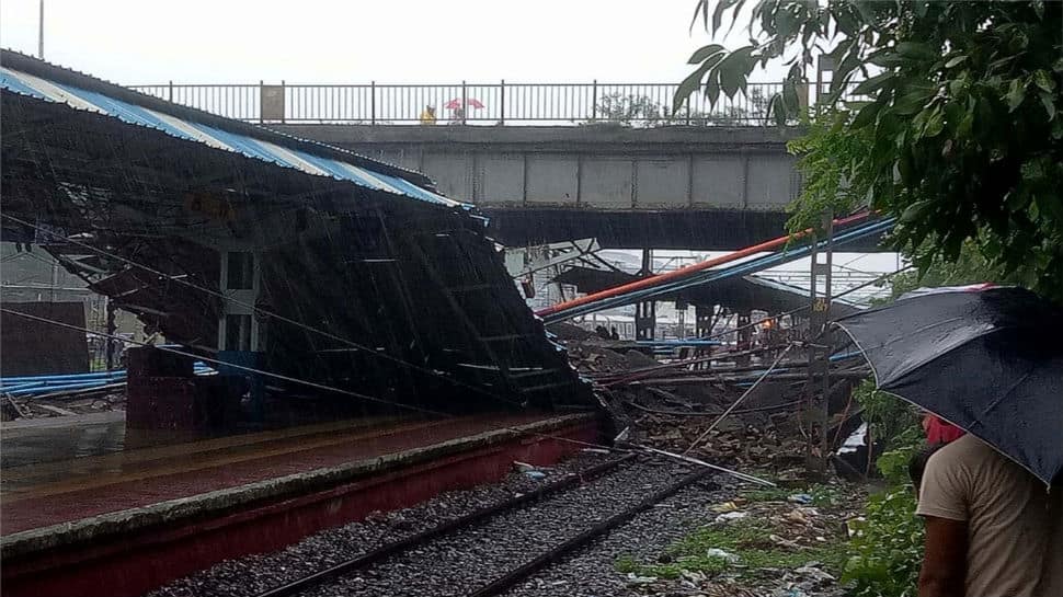 Mumbai rains, live updates: Train traffic resumes on Harbour, Western lines